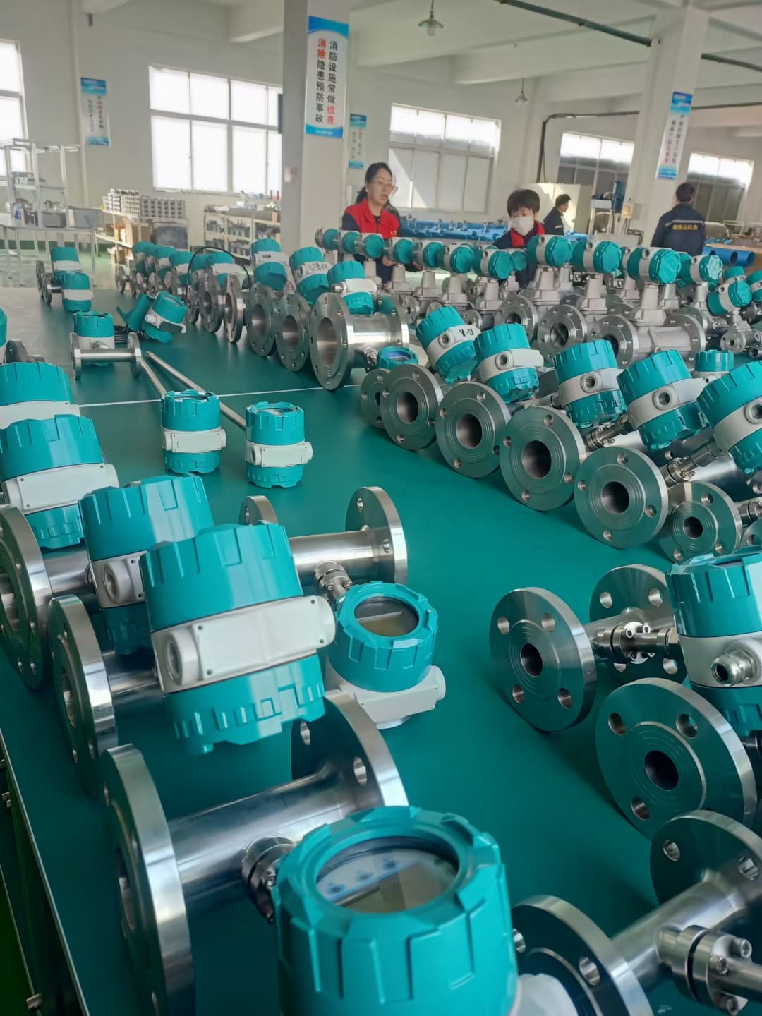 The application of turbine flowmeters in viscous liquids