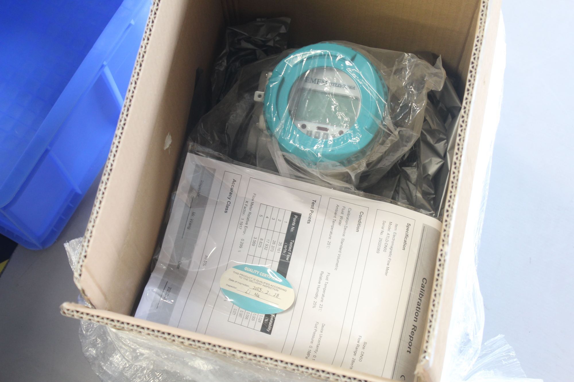 What are the common factors that cause electromagnetic flowmeters for sewage